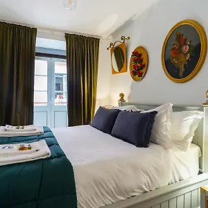 https://apartamento-bairro-alto-4.hotels-lisbon-portugal.com